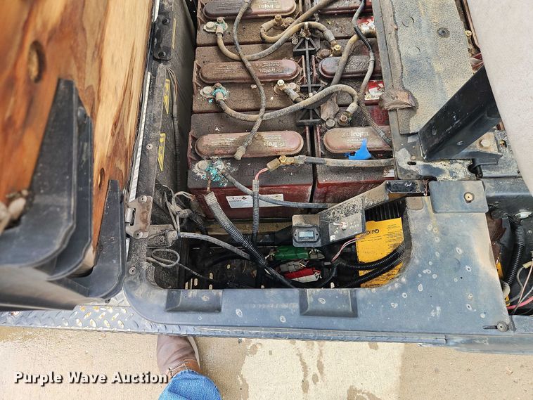 image for item EO4545 Cushman Hauler Pro golf cart