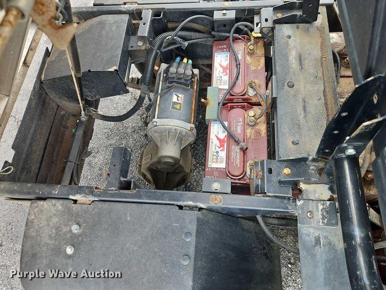 image for item EO4546 Cushman Hauler Pro golf cart