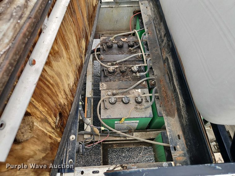 image for item EO4547 2013 Club Car Turf 2 Plus golf cart