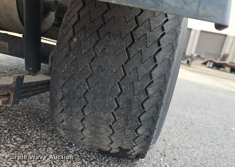 image for item EO4547 2013 Club Car Turf 2 Plus golf cart