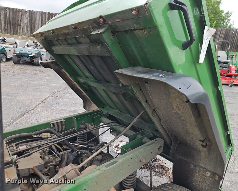 image for item EO4548 2007 John Deere Gator HPX utility vehicle