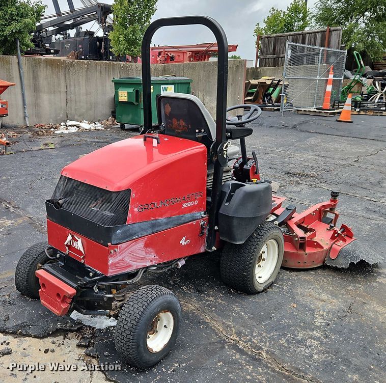 image for item EO4549 Toro Groundsmaster 3280-D lawn mower