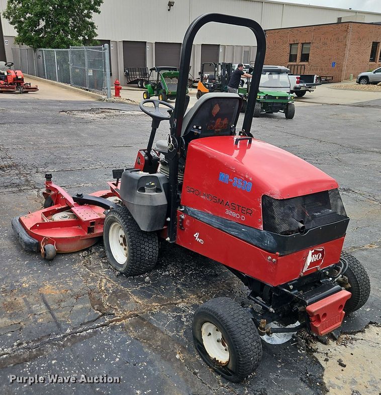 image for item EO4549 Toro Groundsmaster 3280-D lawn mower