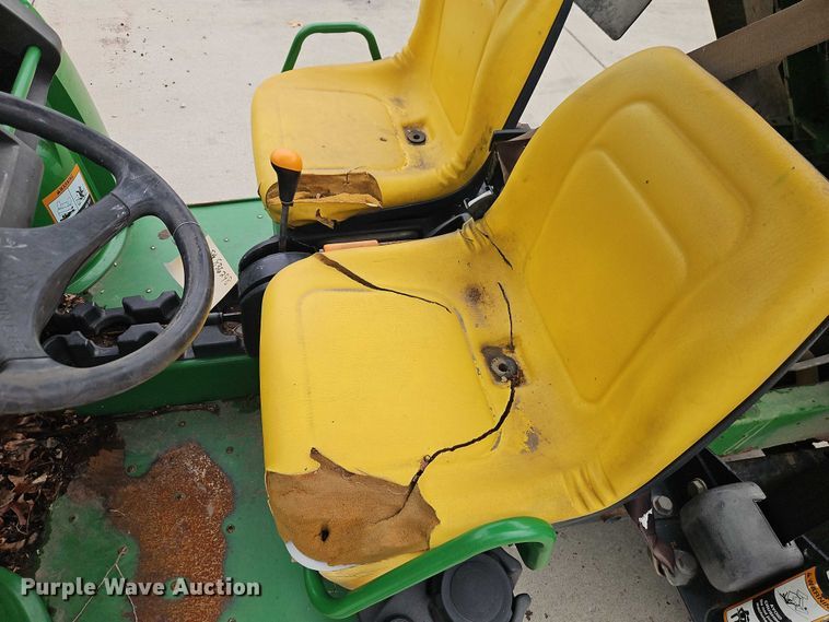 image for item EO4550 2007 John Deere Gator HPX utility vehicle