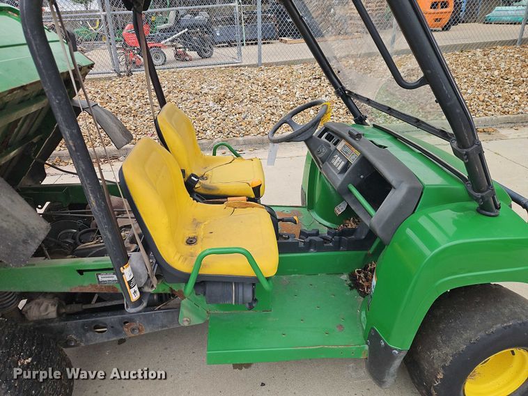 image for item EO4550 2007 John Deere Gator HPX utility vehicle