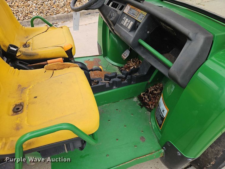image for item EO4550 2007 John Deere Gator HPX utility vehicle