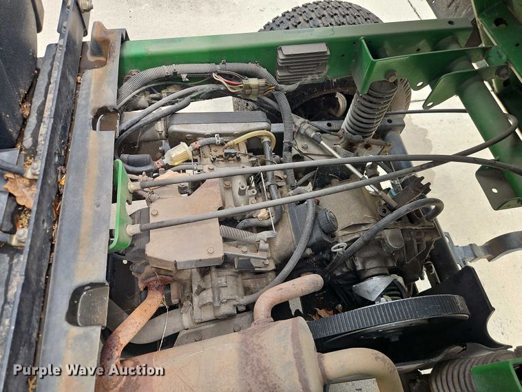 image for item EO4550 2007 John Deere Gator HPX utility vehicle
