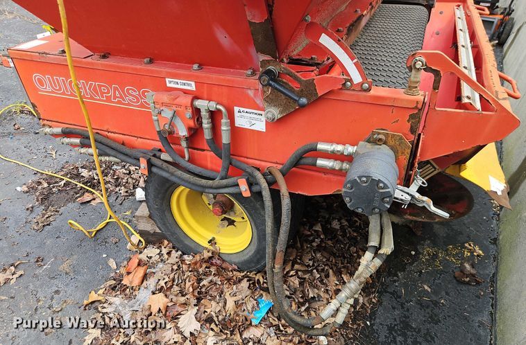 image for item EO4551 Ty-Crop Quick Pass top dresser spreader