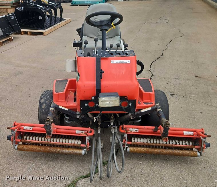 image for item EO4552 Jacobsen Greens King IV Plus greens mower