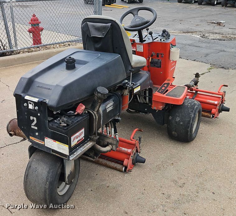 image for item EO4552 Jacobsen Greens King IV Plus greens mower