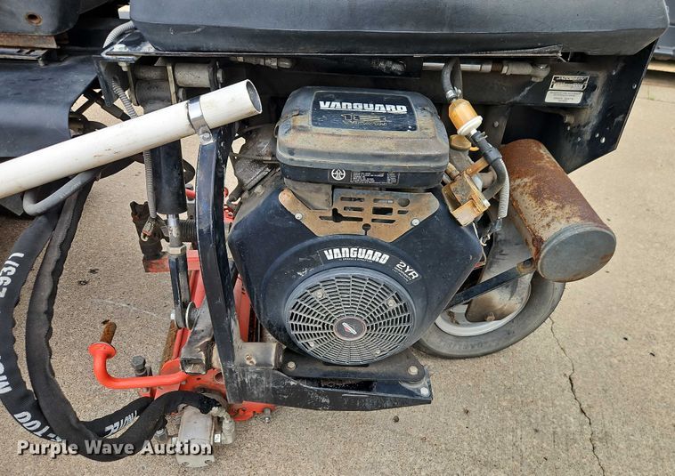 image for item EO4552 Jacobsen Greens King IV Plus greens mower