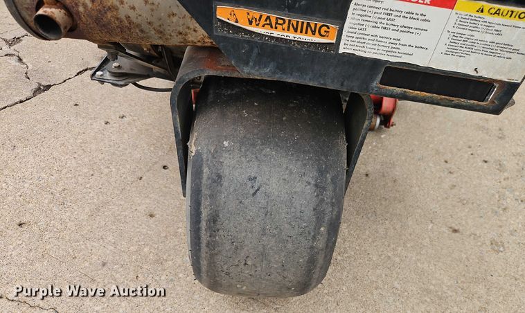 image for item EO4552 Jacobsen Greens King IV Plus greens mower