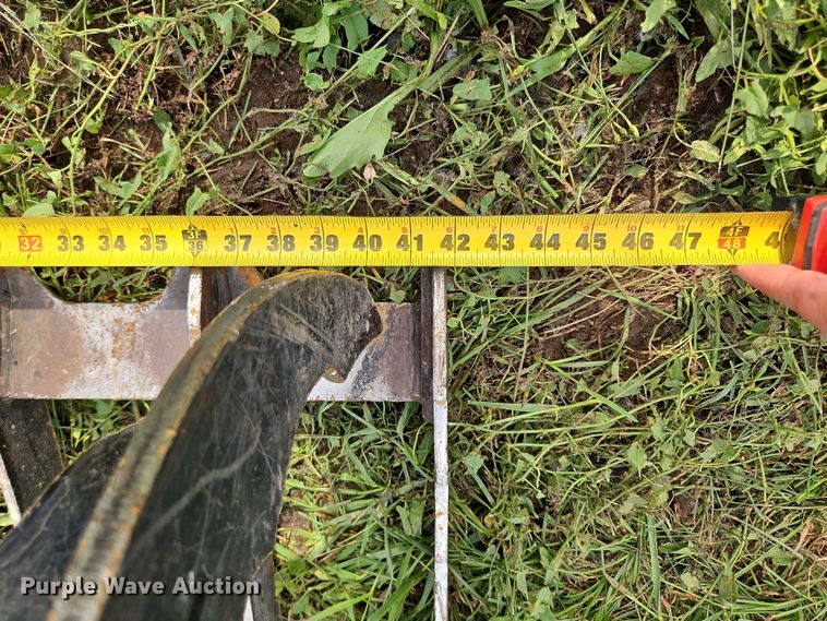 image for item EO4554 2020 Toro TX 1000 Narrow Track compact utility loader