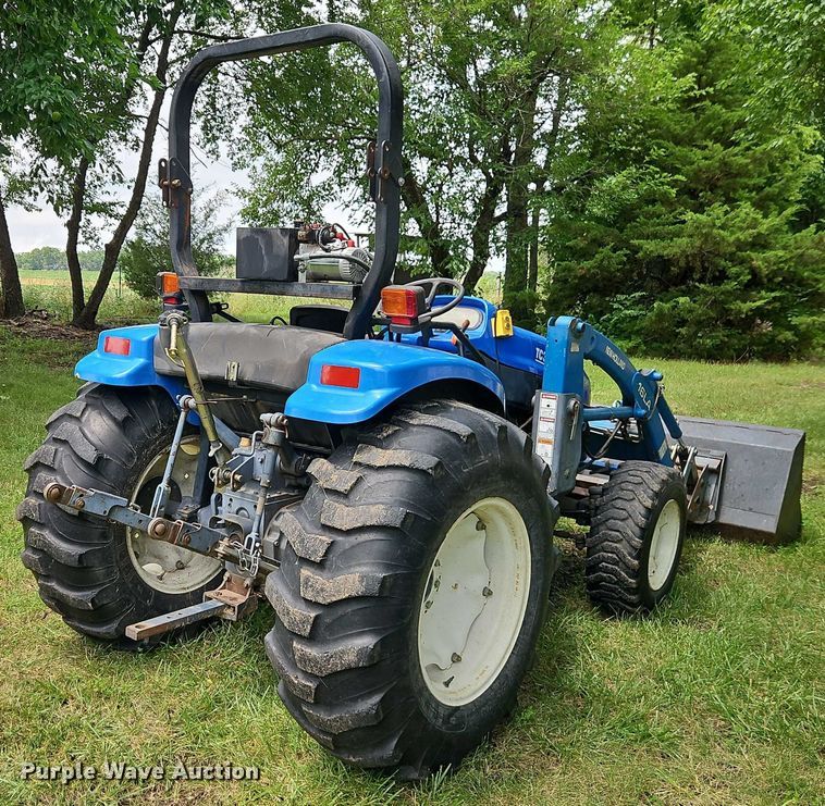 image for item EO4556 2002 New Holland TC35D MFWD tractor