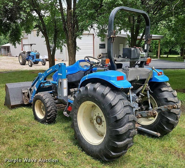 image for item EO4556 2002 New Holland TC35D MFWD tractor