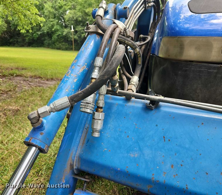 image for item EO4556 2002 New Holland TC35D MFWD tractor