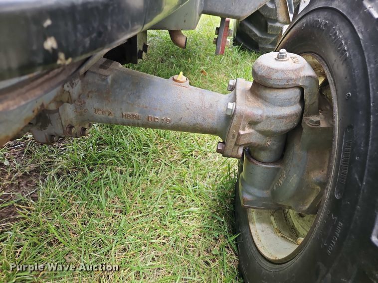 image for item EO4556 2002 New Holland TC35D MFWD tractor