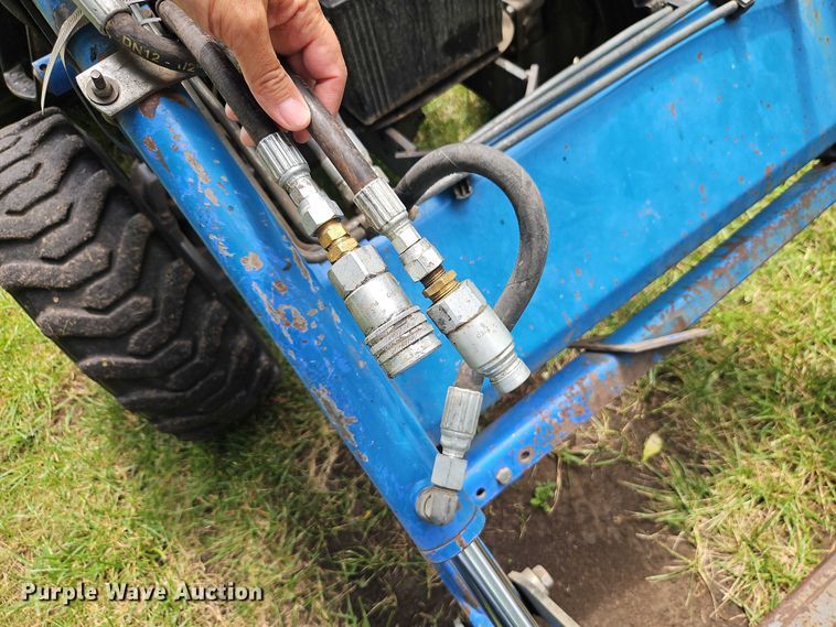 image for item EO4556 2002 New Holland TC35D MFWD tractor