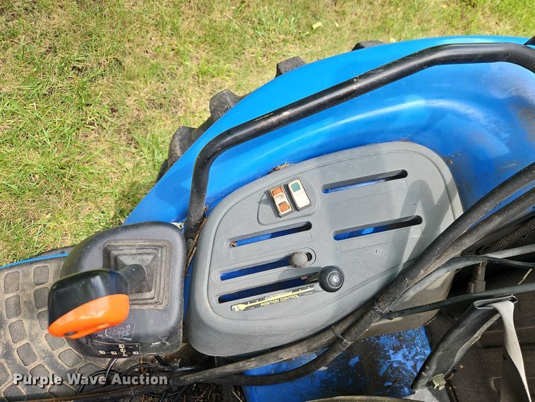 image for item EO4556 2002 New Holland TC35D MFWD tractor