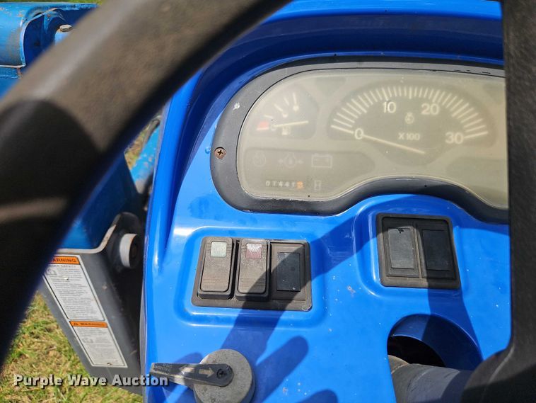 image for item EO4556 2002 New Holland TC35D MFWD tractor