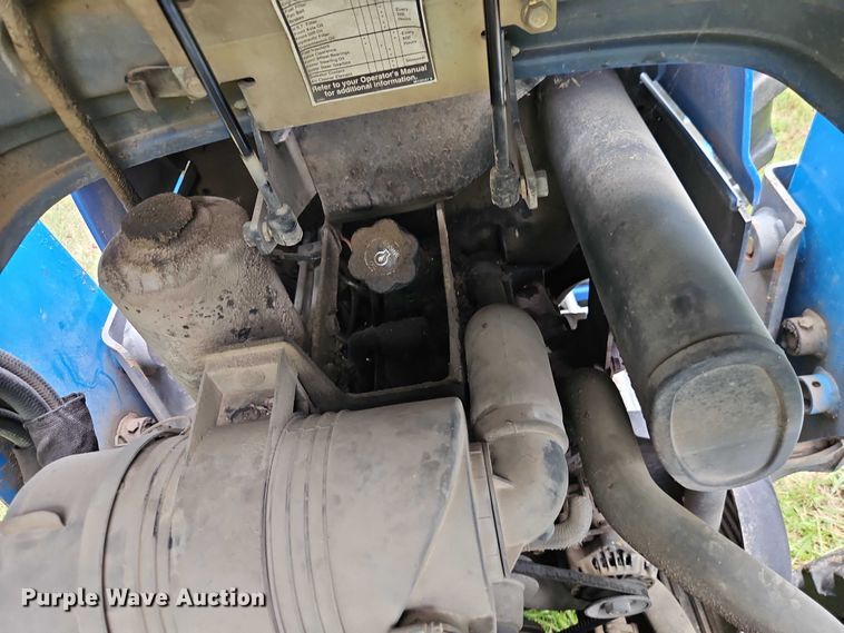 image for item EO4556 2002 New Holland TC35D MFWD tractor