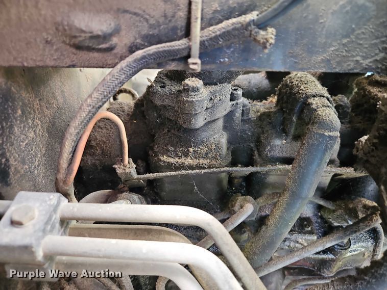 image for item EO4556 2002 New Holland TC35D MFWD tractor