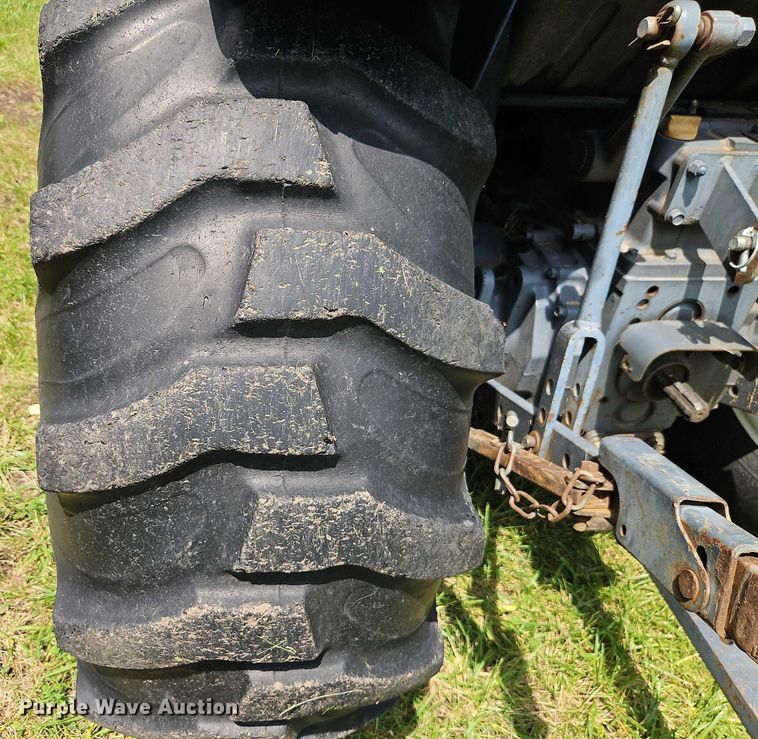 image for item EO4556 2002 New Holland TC35D MFWD tractor