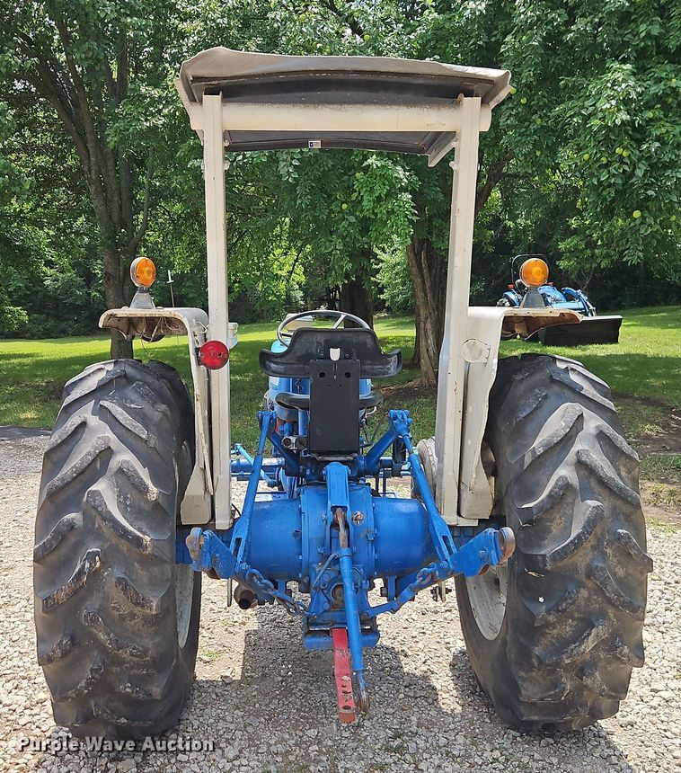 image for item EO4557 1978 Ford 4600 tractor