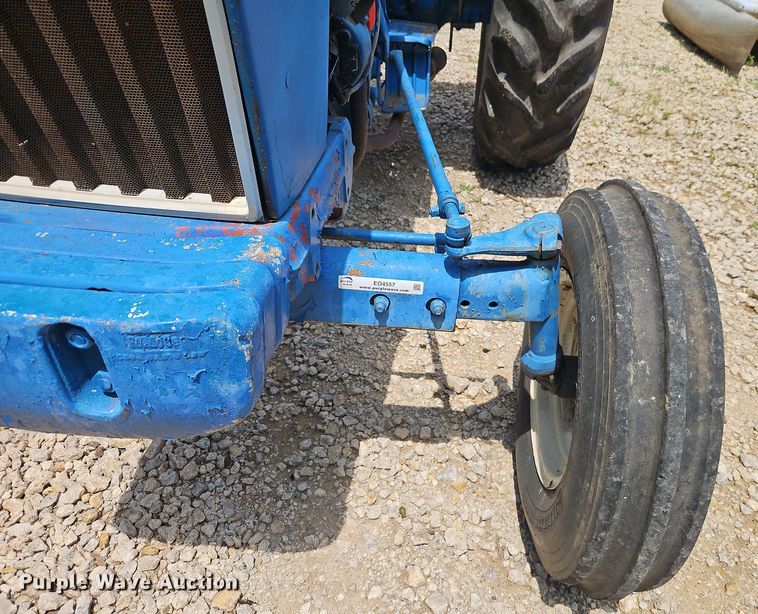 image for item EO4557 1978 Ford 4600 tractor