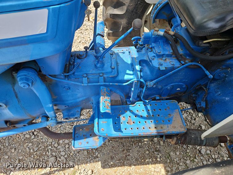 image for item EO4557 1978 Ford 4600 tractor