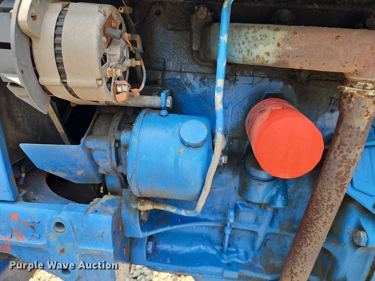 image for item EO4557 1978 Ford 4600 tractor