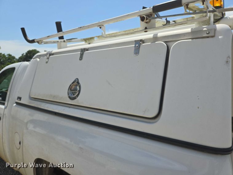 image for item EQ2604 2012 Chevrolet Silverado 1500 utility bed pickup truck