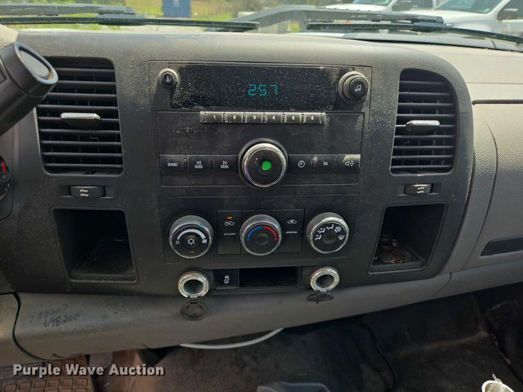 image for item EQ2604 2012 Chevrolet Silverado 1500 utility bed pickup truck