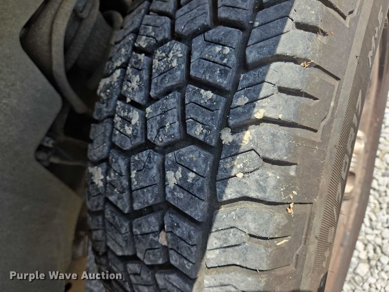 image for item EQ2604 2012 Chevrolet Silverado 1500 utility bed pickup truck