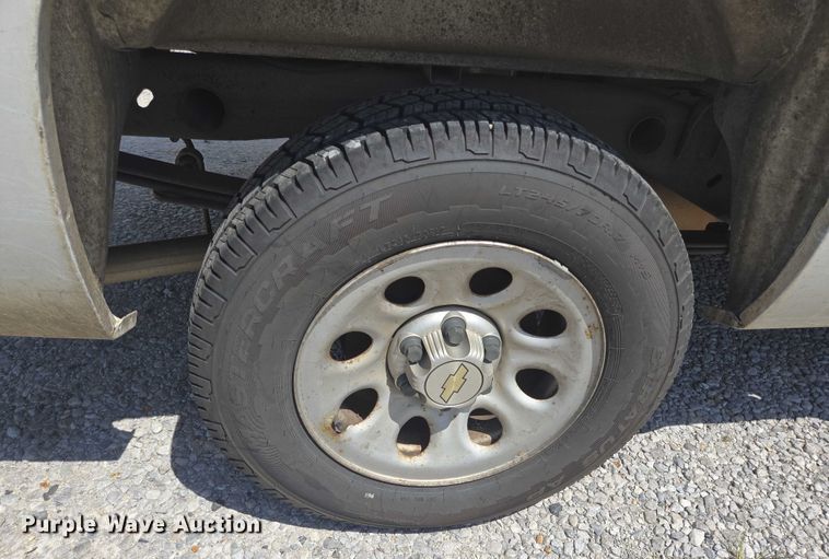 image for item EQ2604 2012 Chevrolet Silverado 1500 utility bed pickup truck