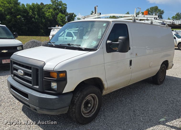 image for item EQ2605 2014 Ford E150 van