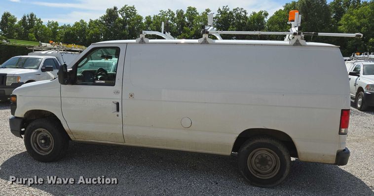 image for item EQ2605 2014 Ford E150 van