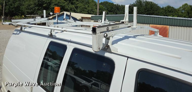 image for item EQ2605 2014 Ford E150 van