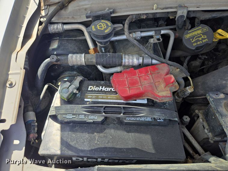 image for item EQ2605 2014 Ford E150 van