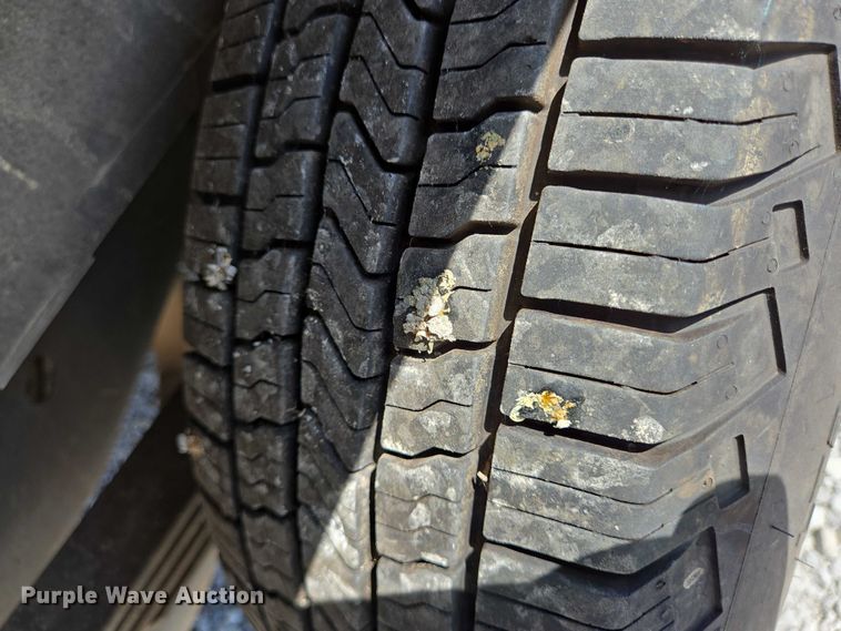 image for item EQ2605 2014 Ford E150 van