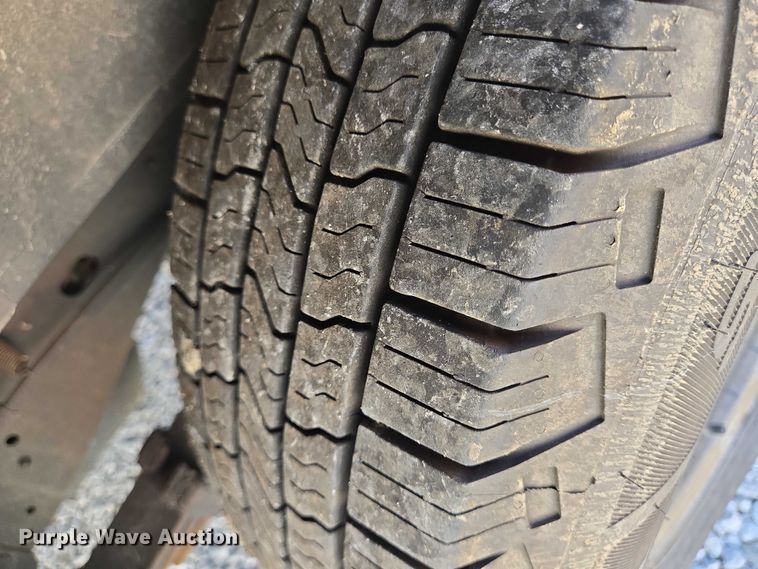 image for item EQ2605 2014 Ford E150 van