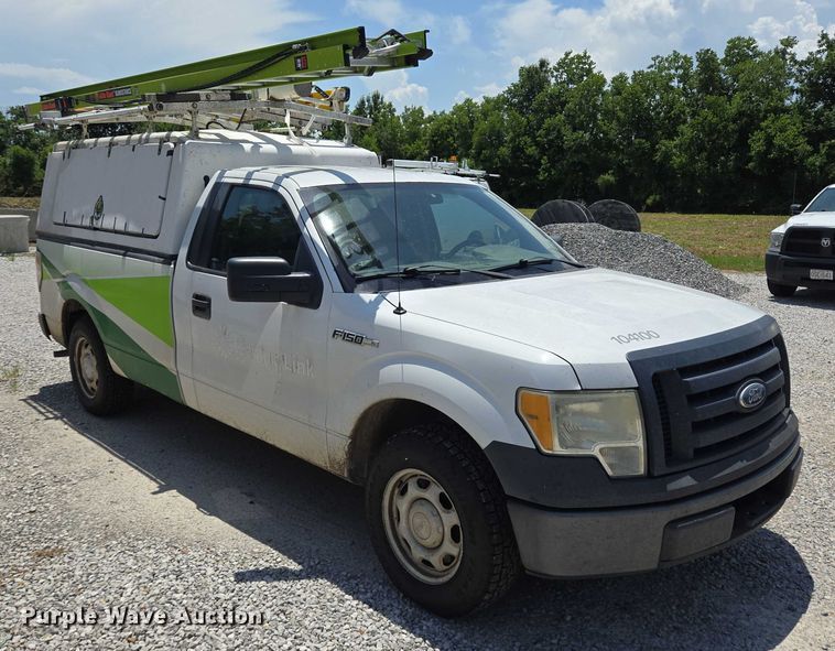 image for item EQ2608 2010 Ford F150 pickup truck