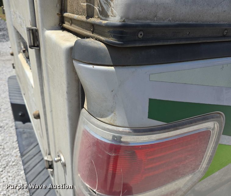 image for item EQ2608 2010 Ford F150 pickup truck