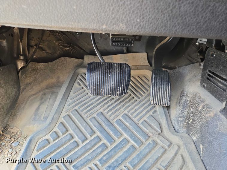 image for item EQ2608 2010 Ford F150 pickup truck