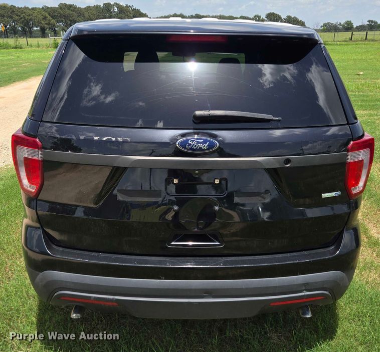 image for item EQ4042 2016 Ford Explorer Police Interceptor SUV