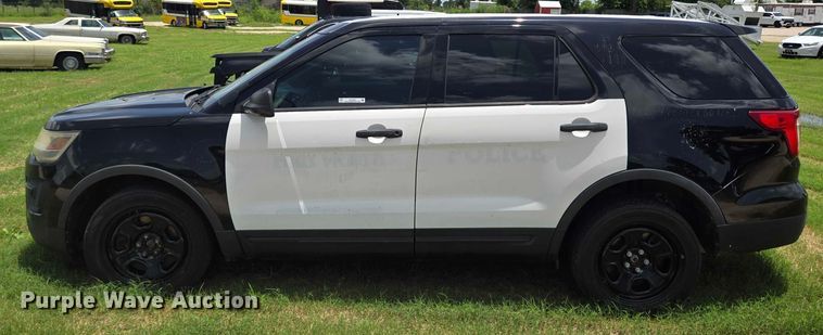 image for item EQ4042 2016 Ford Explorer Police Interceptor SUV
