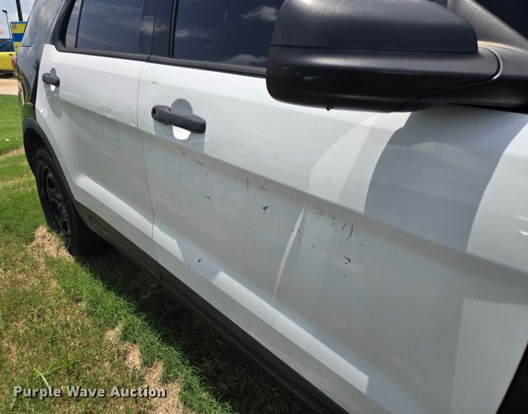 image for item EQ4042 2016 Ford Explorer Police Interceptor SUV