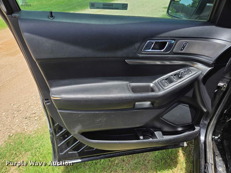 image for item EQ4042 2016 Ford Explorer Police Interceptor SUV