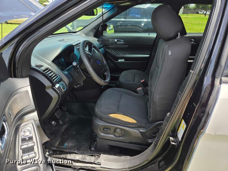 image for item EQ4042 2016 Ford Explorer Police Interceptor SUV