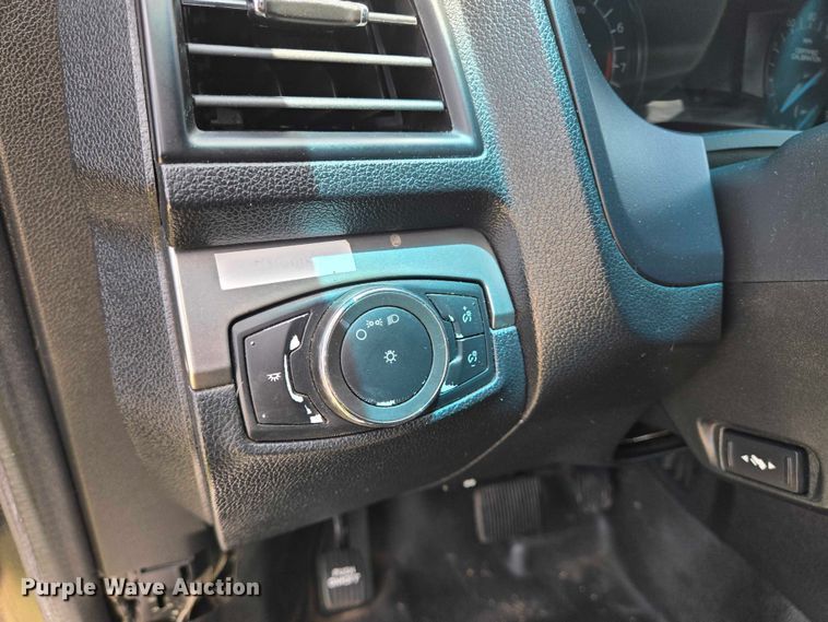 image for item EQ4042 2016 Ford Explorer Police Interceptor SUV